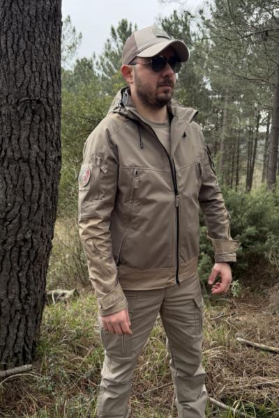 ISSI Taktikal Mevsimlik Pro Mont Siyah