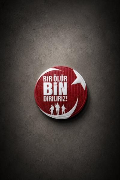 Bir Ölür Bin Diriliriz Patch Kırmızı