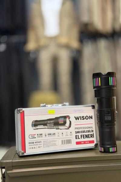 WISON 5500 Lümen Fener Siyah